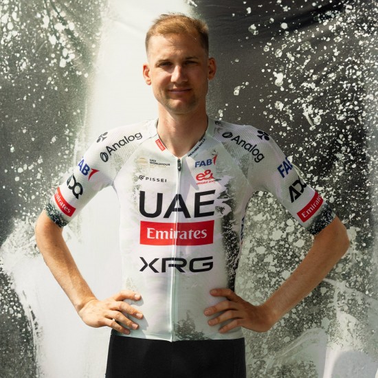 Heren Fietskleding UAE Team Emirates 2025 Pissei Magistrale Ultra-shirt - Tour de France Heren Fietskleding UAE Team Emirates 2025 Pissei Magistrale Ultra-shirt - Tour de France
